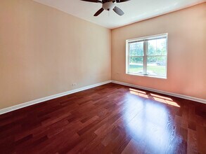 2233 N Kedzie Blvd in Chicago, IL - Building Photo - Building Photo