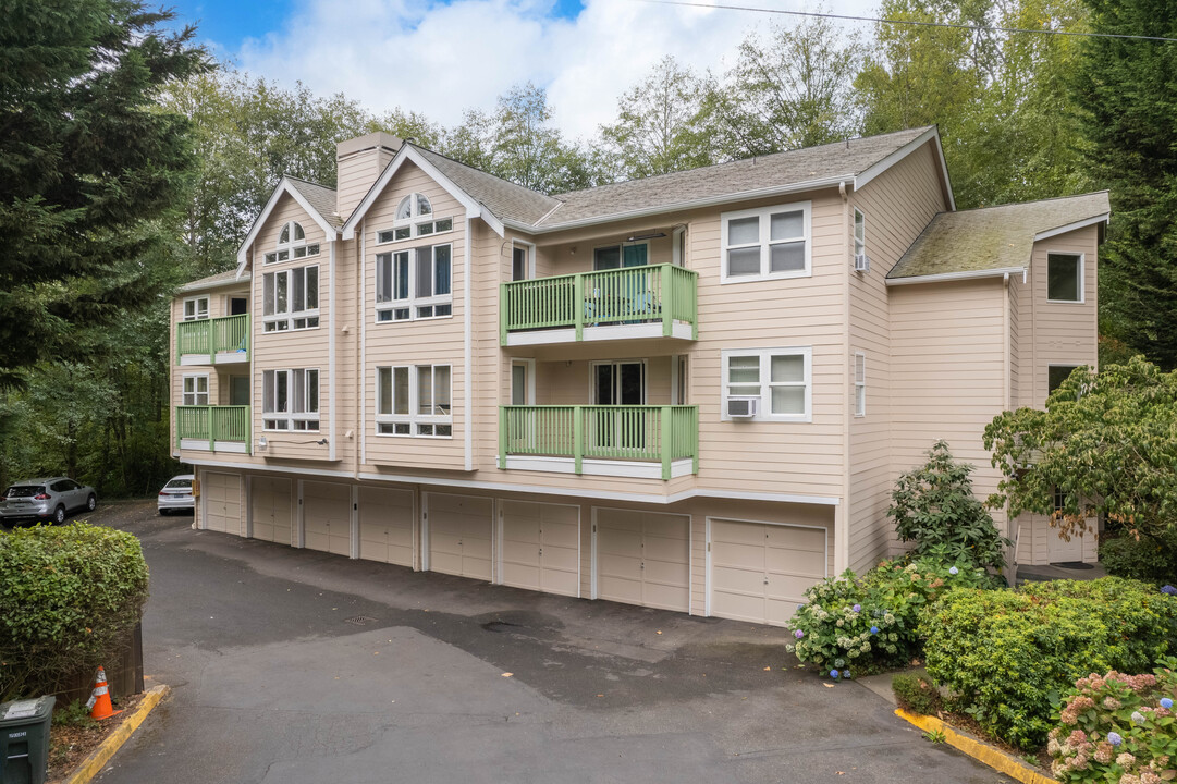 Canaan Condominium in Seattle, WA - Building Photo