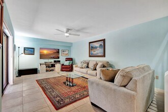 3016 30th Ct in Jupiter, FL - Building Photo - Building Photo