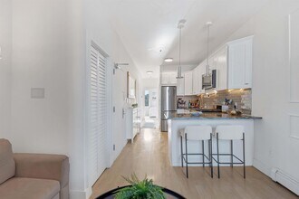 815 Park Ave in Hoboken, NJ - Building Photo - Building Photo