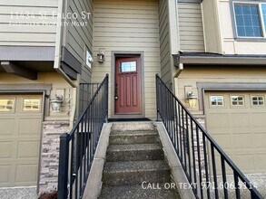 11434 SE Falco St in Happy Valley, OR - Building Photo - Building Photo