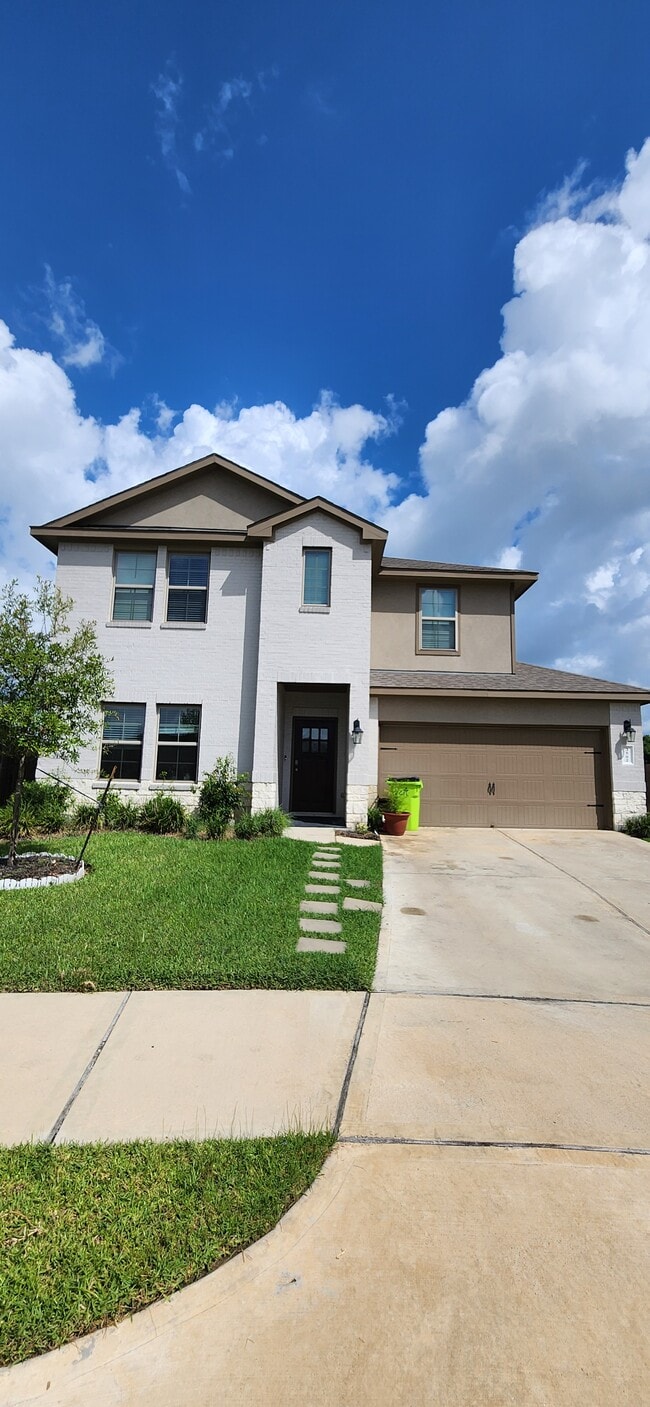 property at 3502 Park Vista Dr