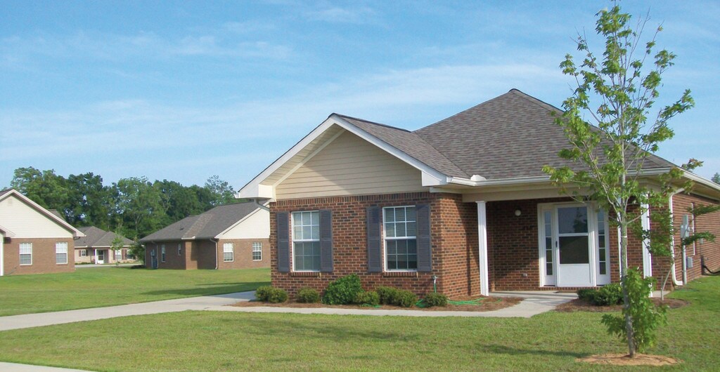 Loxley Station Apartments in Loxley, AL