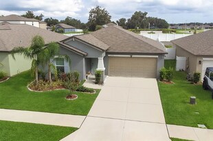 2702 Red Egret Dr in Bartow, FL - Building Photo