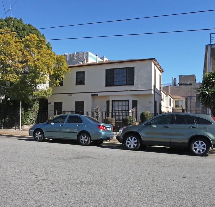 1244 N New Hampshire Ave in Los Angeles, CA - Foto de edificio