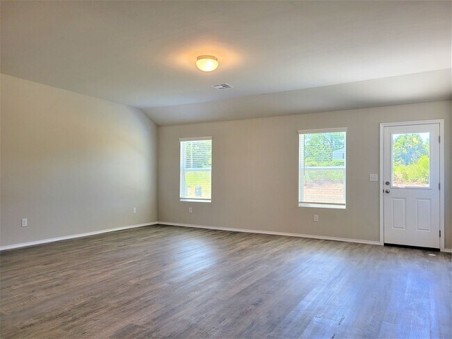 21242 Winding Brook in Harrah, OK - Building Photo - Building Photo