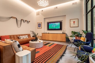 Heritage Plaza in San Antonio, TX - Building Photo - Interior Photo