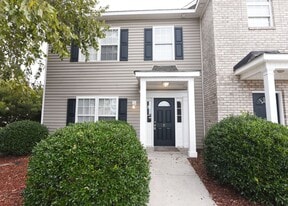 3712 Cliffridge Dr in Lumberton, NC - Building Photo