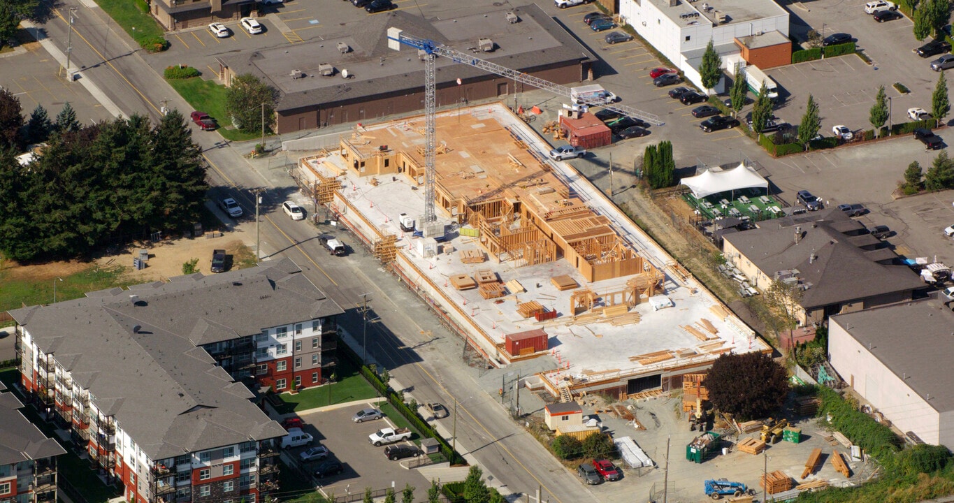 Pinnacle Suites in Chilliwack, BC - Building Photo