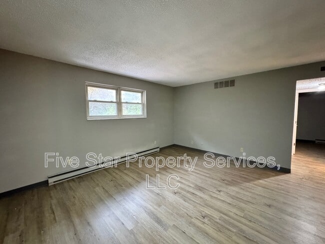 property at 2080 W Washington St