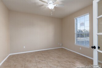 874 Mayberry Ml in New Braunfels, TX - Building Photo - Building Photo