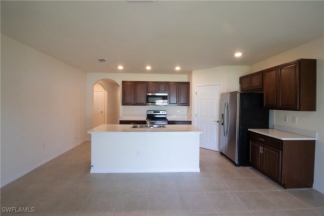 514 NW 1st Ln in Cape Coral, FL - Building Photo - Building Photo