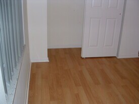 5667 Barnstead Cir in Greenacres, FL - Building Photo