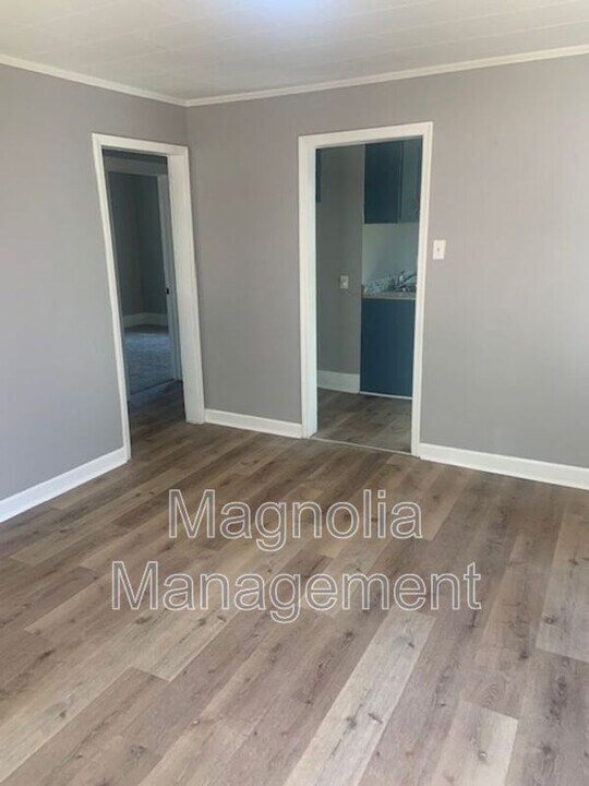 1825 Colonial Ave in Henderson, NC - Building Photo