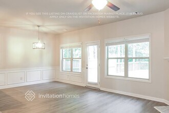 5376 Apple Grove Rd NE in Buford, GA - Foto de edificio - Building Photo