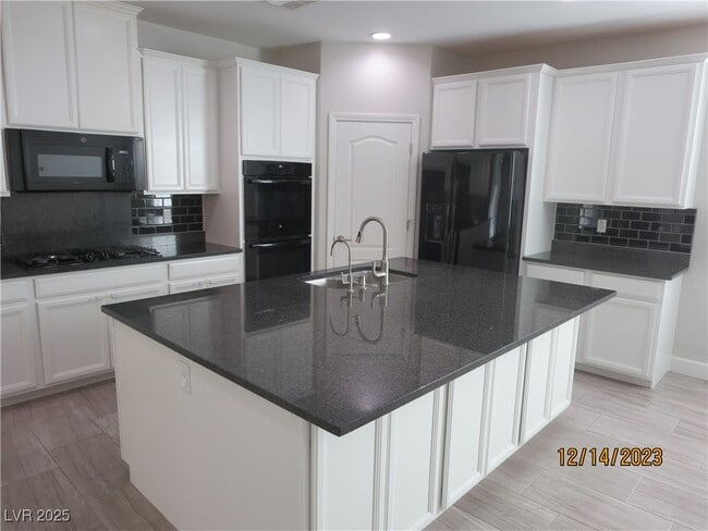 property at 6118 Andover Wood Rd