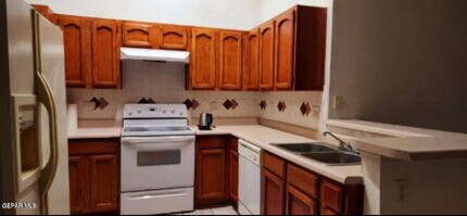 3616 Dominican St in El Paso, TX - Building Photo - Building Photo