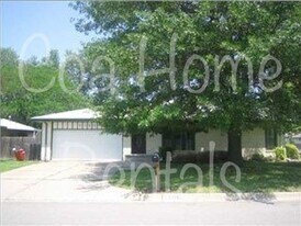 2160 S White Oak Dr in Wichita, KS - Building Photo