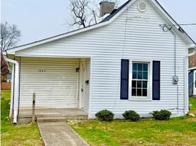 1442 Magnolia St in Bowling Green, KY - Building Photo