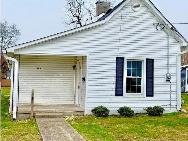 property at 1442 Magnolia St