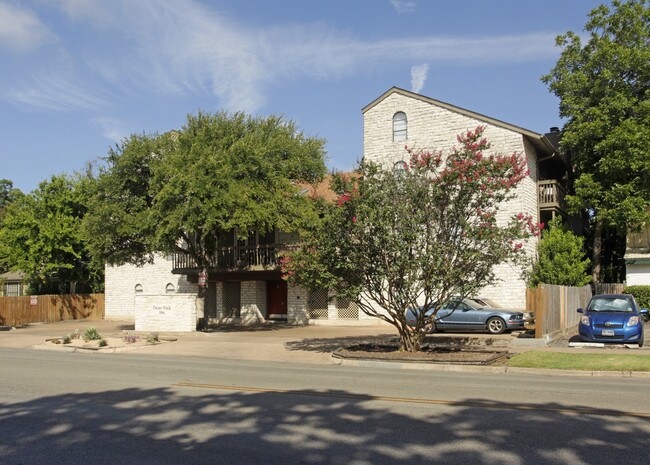 Pecan Walk in Austin, TX - Building Photo - Building Photo