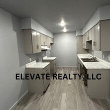 6008 S Madison Pl in Tulsa, OK - Building Photo - Building Photo