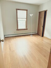 5 Massasoit Rd, Unit 3 in Worcester, MA - Foto de edificio - Building Photo