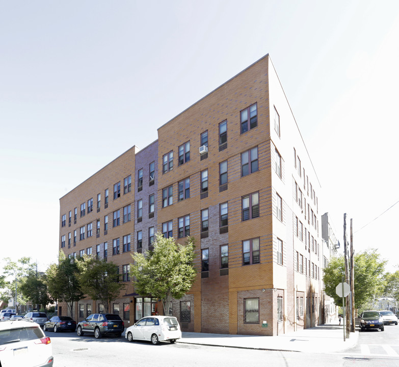 1022 Rev James a Polite Ave in Bronx, NY - Building Photo