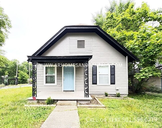 property at 2701 Abigail St
