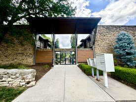 Lakota on Grand in Kansas City, MO - Building Photo