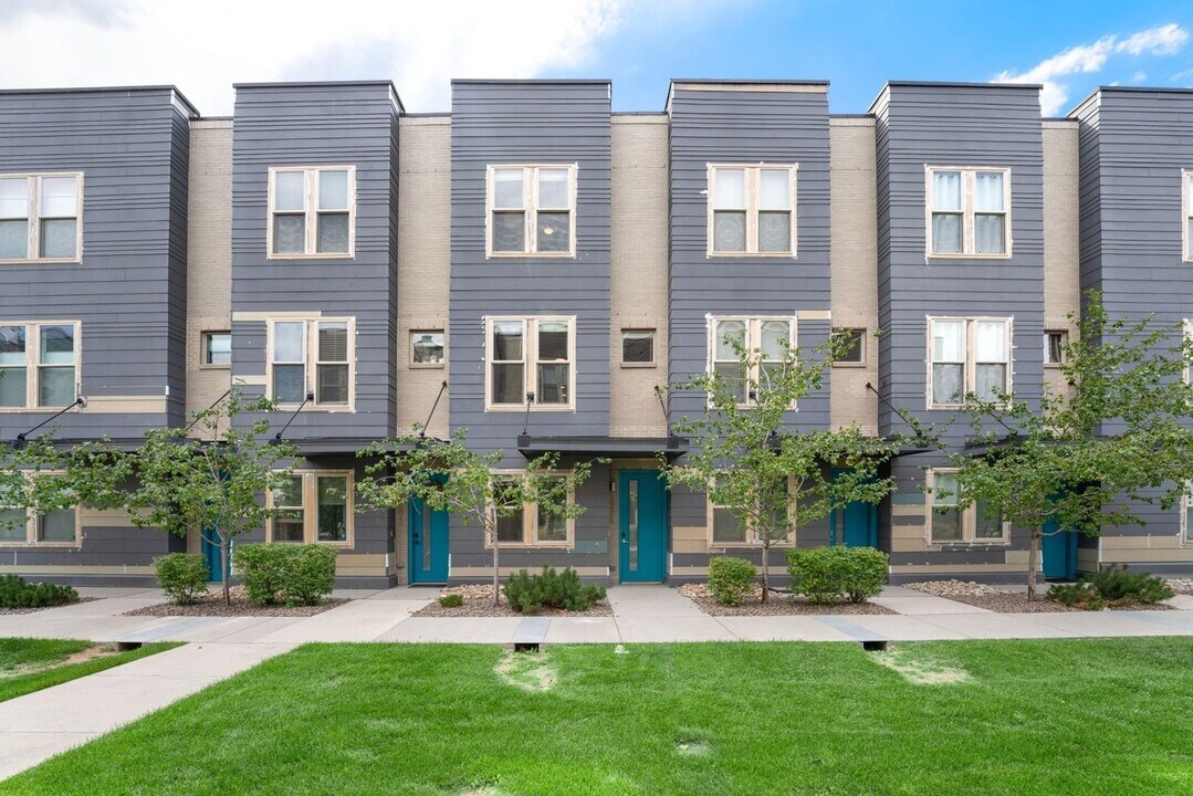 1276 W 11th Ave in Denver, CO - Foto de edificio