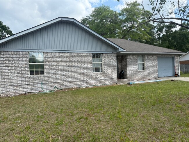 property at 263 Sabreena Cir