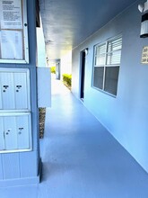 247 Burgundy Ave in Delray Beach, FL - Building Photo - Building Photo