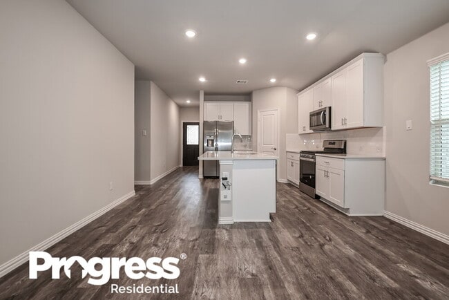 property at 1331 Black Canyon Ave