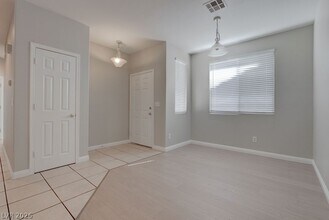 9129 Drifting Bay St in Las Vegas, NV - Building Photo - Building Photo