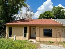 5214 2nd St in Orlando, FL - Building Photo
