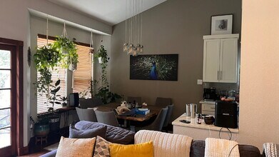 9408 Doliver Dr in Austin, TX - Building Photo - Building Photo