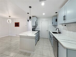 429 Morgan Cir S in Lehigh Acres, FL - Building Photo - Building Photo