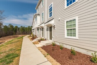 2113 Pitchfork Ln in Durham, NC - Building Photo - Building Photo