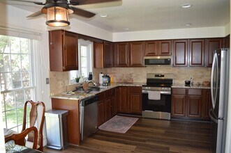 744 Trombley Rd in Grosse Pointe Park, MI - Building Photo - Building Photo