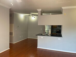 12124 Garden Ridge Ln in Fairfax, VA - Building Photo - Building Photo