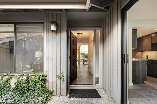 185 142nd Pl NE, Unit 53 in Bellevue, WA - Building Photo - Building Photo