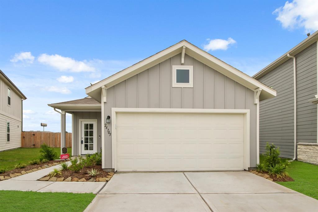 24705 Cherry Log Ln in Porter, TX - Building Photo