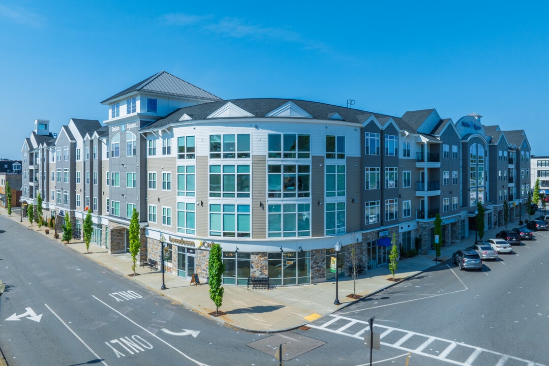 Station Square in Mansfield, MA - Building Photo