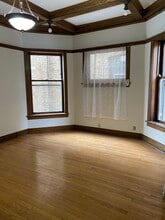 5427 N Wayne Ave, Unit 1st Floor in Chicago, IL - Building Photo - Building Photo