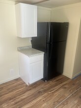 12008 Emory Oak Loop in Thonotosassa, FL - Foto de edificio - Building Photo