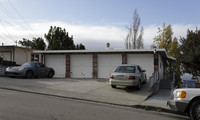 16029-16041 Carolyn St in San Leandro, CA - Foto de edificio - Building Photo