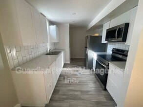 2608 Woodlawn Ave in Thunder Bay, ON - Building Photo - Building Photo