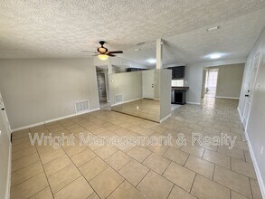 6427 Sutters Mill Rd in New Port Richey, FL - Building Photo - Building Photo