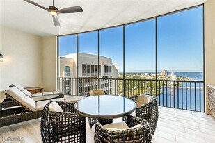 2745 First St, Unit 2703 in Ft. Myers, FL - Building Photo